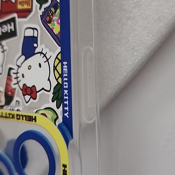 Brand new Apple IPhone 15 Pro Hello Kitty Silicone Phone case - Picture 8 of 9